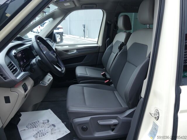 Minibus Volkswagen T7 Multivan 2.0 TDI Life lang TAXI 7SITZE/STHZ/AHK/LED