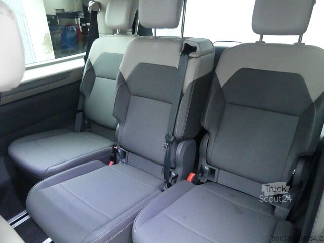 Minibus Volkswagen T7 Multivan 2.0 TDI Life lang TAXI 7SITZE/STHZ/AHK/LED