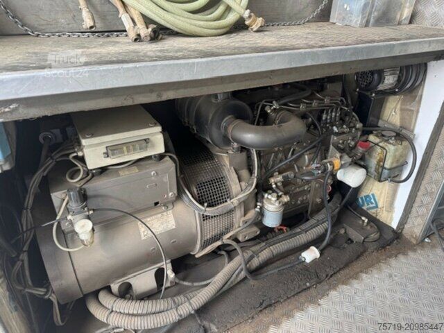 Vacuümtankwagen MAN 8.180 4x2 TGL Dichtheitsprüffahrzeug Sklarz