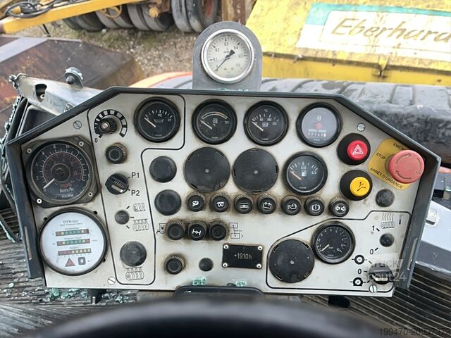 Autre rouleau Hamm HD150TT PNEUMATIC 8 WHEEL COMgPACTOR (accident unit - for parts only)