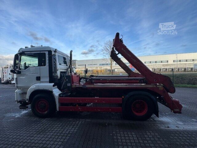 Kippers vrachtauto MAN 18.460 TGS 4x4