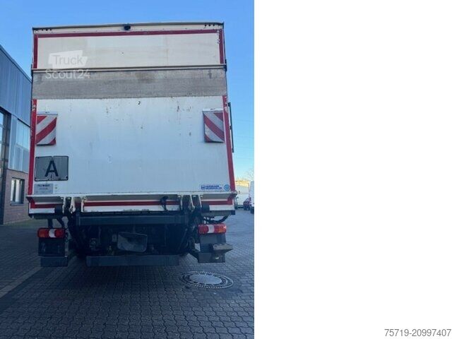 Vrachtwagen met bakwagen Mercedes-Benz 1223 Atego 4x2