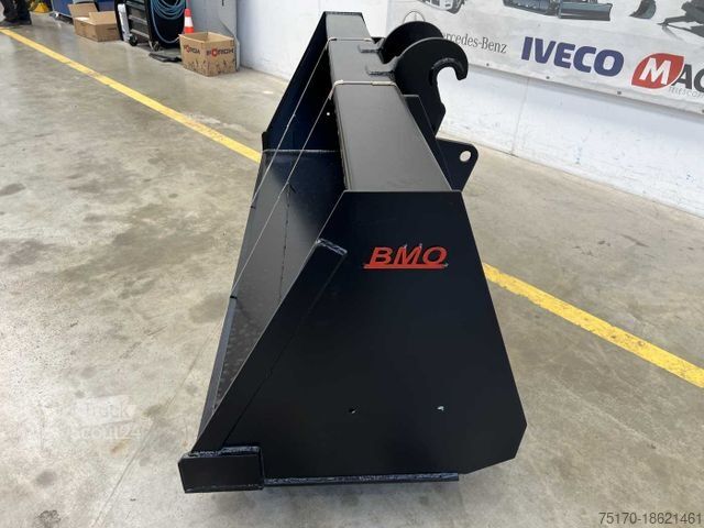 Alții  BMO Erdschaufel / Schaufel / Magni / 2.500 / NEU