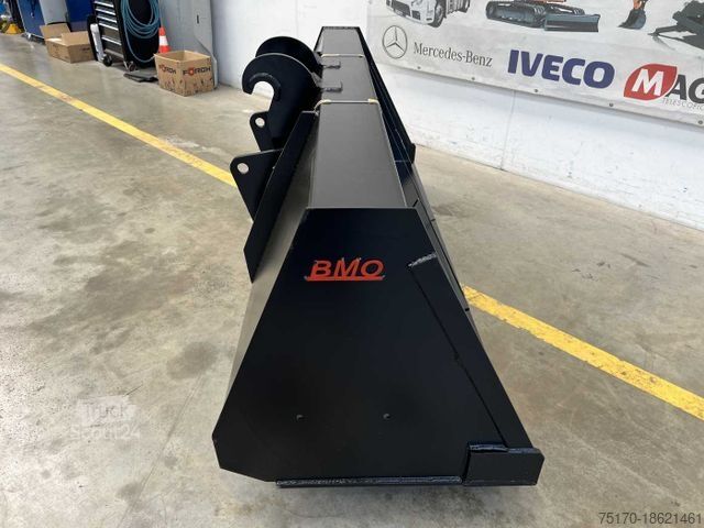 Alții  BMO Erdschaufel / Schaufel / Magni / 2.500 / NEU