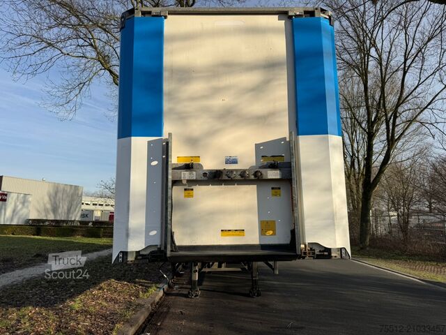 Schiebeplanen Groenewegen 1-Asser / Tail Lift / TUV: 12:-2026 / NL Trailer