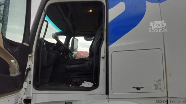 Tractora standard Mercedes-Benz Actros 1843