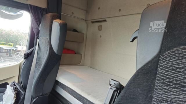 Tractora standard Mercedes-Benz Actros 1843