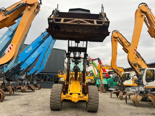 Încărcător pe roți Volvo L90E