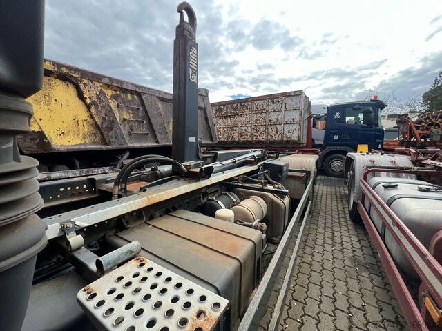 Hook arm system IVECO Magirus AT 260