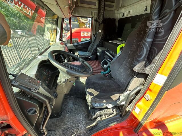 Подемник с кука IVECO Magirus AT 260