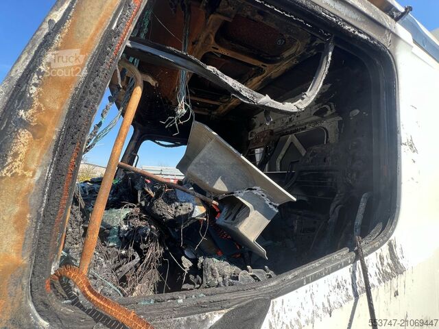 Vuilniswagen Mercedes-Benz Antos 2532