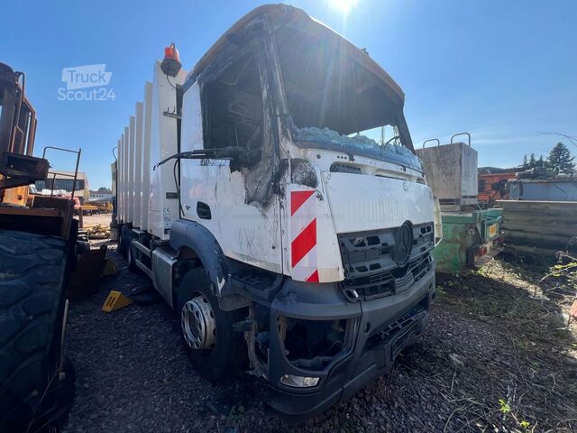 Vuilniswagen Mercedes-Benz Antos 2532