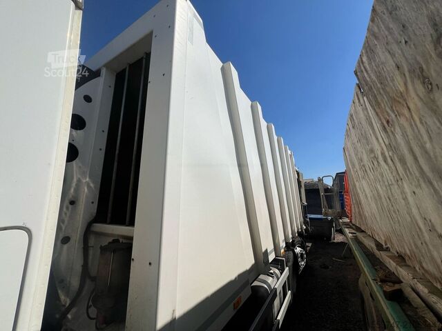 Vuilniswagen Mercedes-Benz Antos 2532