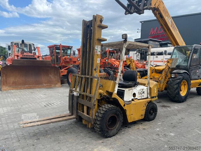 Gabelstapler TCM FD 25 Z 4