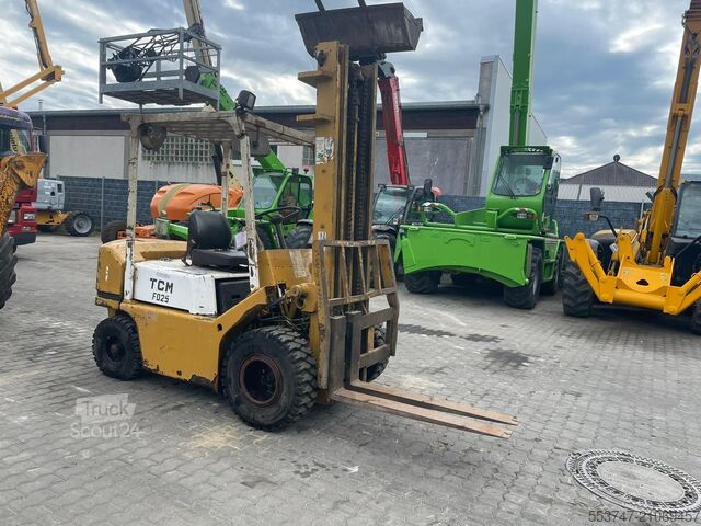 Gabelstapler TCM FD 25 Z 4