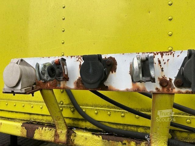 Kofferauflieger  2 Achser Koffer Auflieger HEUSER ebühne