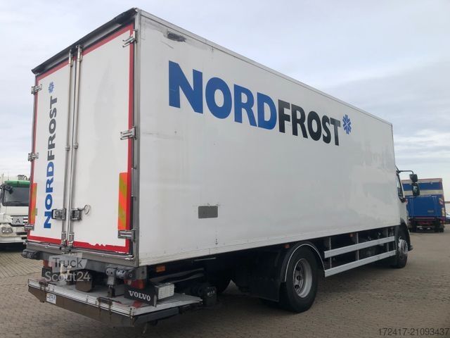 Kühlkoffer-LKW VOLVO FL 290 AC Handschalter EURO 5 CARRIER SUPRA 1250