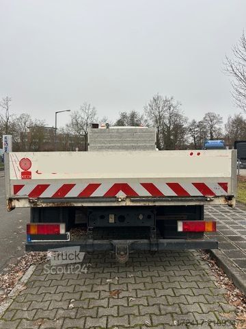 LKW mit Pritsche (offen) MAN 14.224  Handschaltung 6 Zylinder