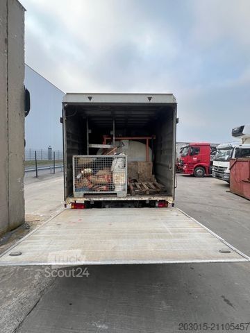 LKW mit Getränkeaufbau IVECO TECTOR    150E28