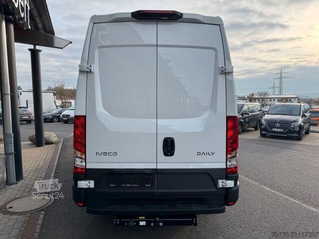 Karavan z visoko streho Iveco Daily 35S16 A8 *DoKa*Automatik*AHK*R3.520mm*