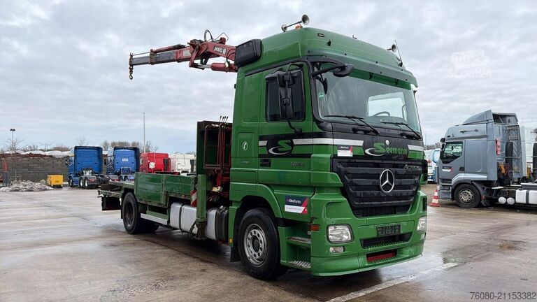 Platte bak Mercedes-Benz actros 1844 (EPS / GRUE MKG 175 / CRANE MKG 175...