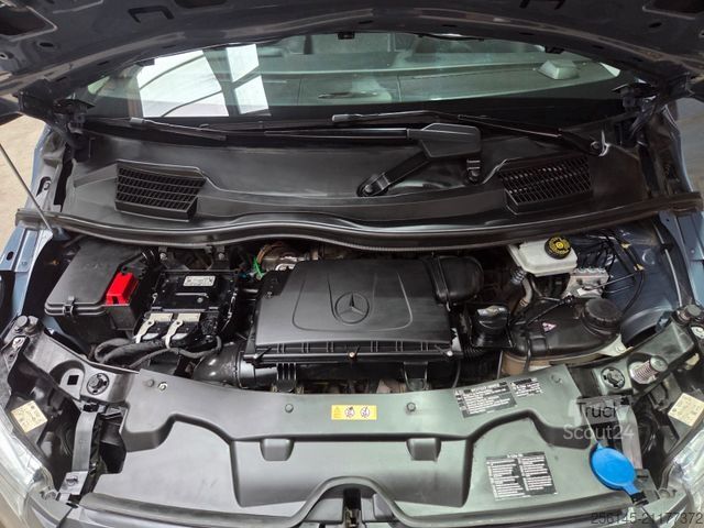Fourgon tôlé MERCEDES-BENZ Vito Kasten 110  Kamera Tempom. Klima Tüv neu E6