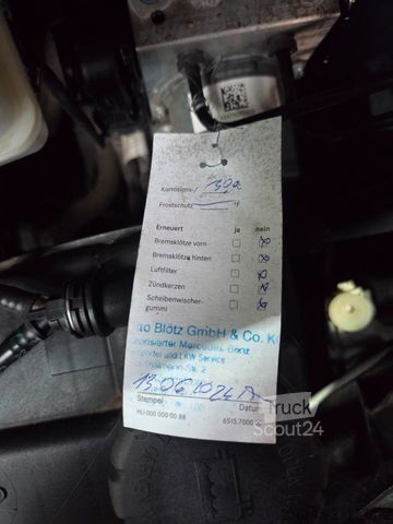 Fourgon tôlé MERCEDES-BENZ Vito Kasten 110  Kamera Tempom. Klima Tüv neu E6