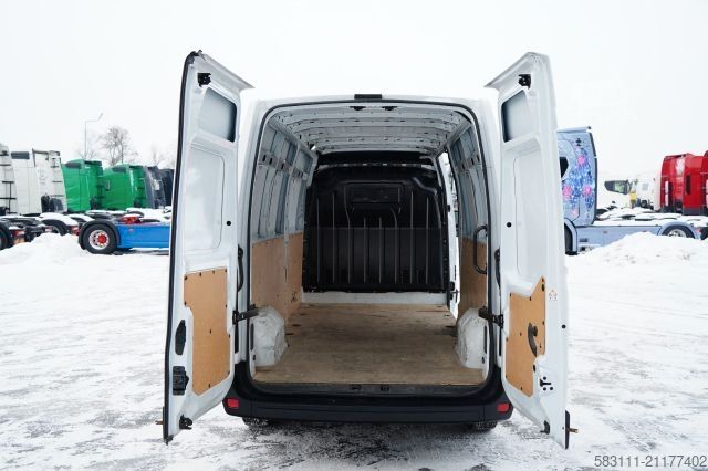 Fourgon isotherme frigorifique RENAULT MASTER / BLASZAK /  L3H2 / FURGON / 2023 R / SPR