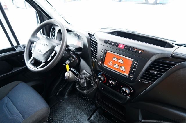 Fourgon isotherme frigorifique IVECO DAILY 35-140 / KONTENER 4,2 M  / BLI?NIAK   DMC: