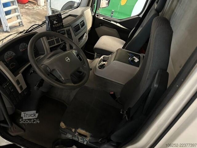 Pārvadājumi saldētavā/saldētavā Volvo FL 240 - 16T FRIGO CARRIER SUPRA 750 Mt - BI-TE...