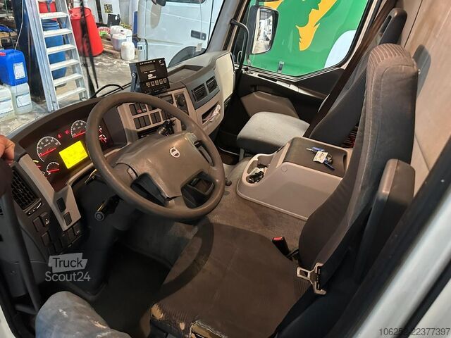 Pārvadājumi saldētavā/saldētavā Volvo FL 240 - 16T FRIGO CARRIER SUPRA 750 Mt - BI-TE...