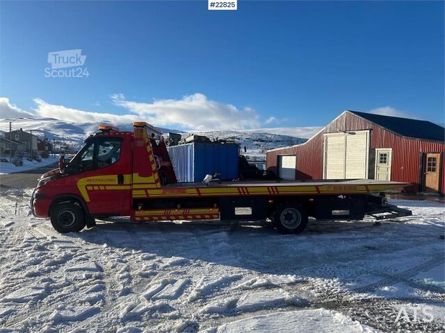  Iveco 70-170 tow truck w/ 2 sets of tires, aluminum body