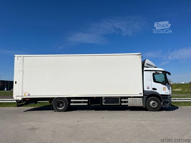 Suitcase MercedesBenz Antos 1836 4x2 Closed Box, double floor