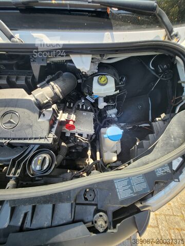 Skriňová dodávka vysoká Mercedes-Benz Sprinter 317cdi L2H2 Kasten 360° Klima