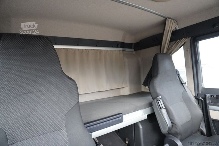 Széles oldal HDS-szel MAN TGS 26.460 6x2 E6 / Palfinger 27001-EH B