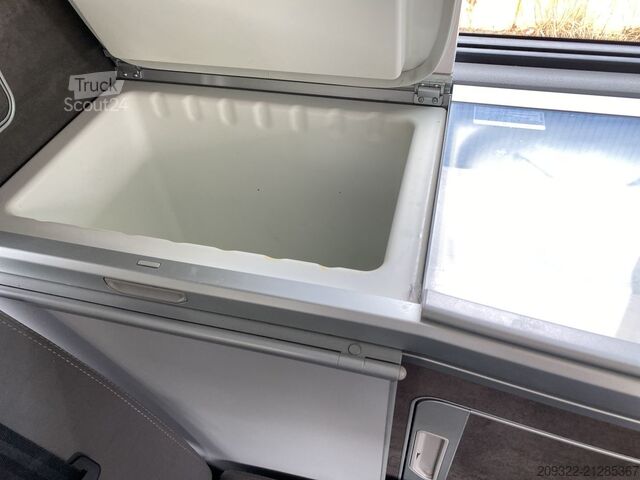 караван/автодом Volkswagen California Ocean | 2022 EURO 6 | Venditore Professionale