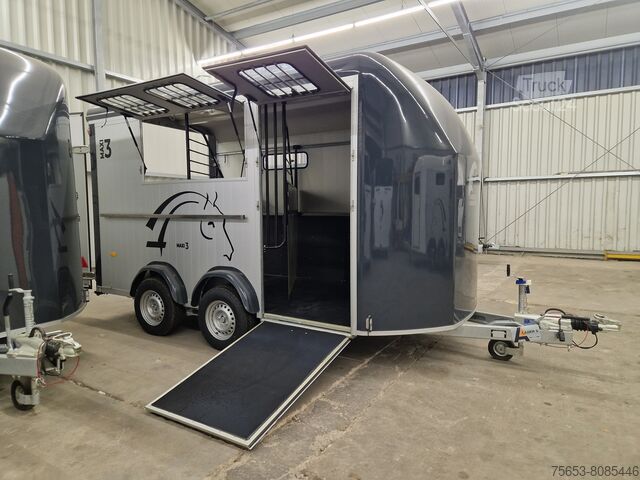 Hestetrailer Cheval Liberté Maxi 3 Heckflügeltüren 3500kg verfügbar Lager Neu
