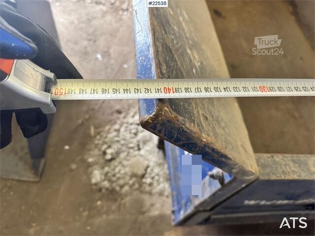 Camião basculante Avant tracked dumper