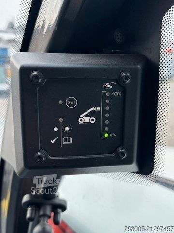 Ratinis krautuvas BOBCAT Teleskoplader TL 25.60