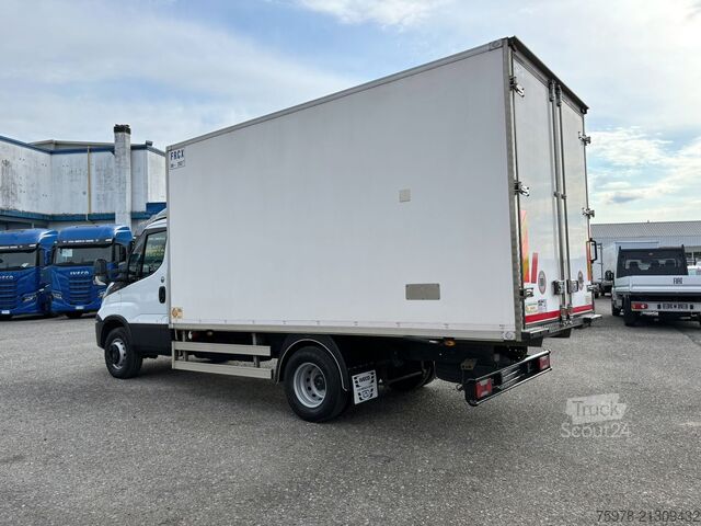 Refrigerator body van Iveco Daily 65c18