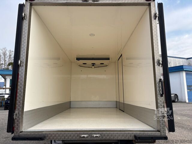 Raiffeisen Technik Mitte GmbH - Gebrauchtmaschinenzentrum Raiffeisen Technik Mitte GmbH - Gebrauchtmaschinenzentrum Raiffeisen Technik Mitte GmbH - Gebrauchtmaschinenzentrum