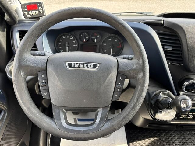 Refrigerator body van Iveco Daily 65c18