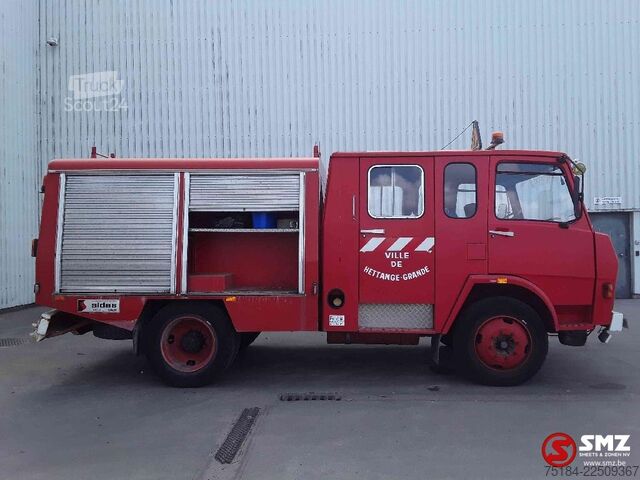 Camión de bomberos Berliet 