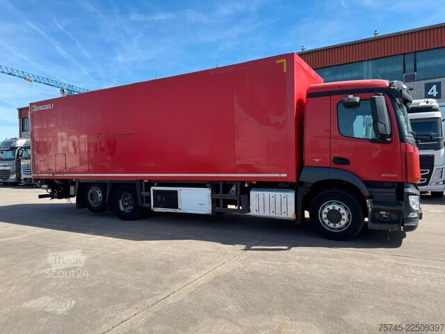 Kølebil MERCEDES-BENZ ANTOS 2536 KÜHLKOFFER / LBW / CARRIER / 9,00M /