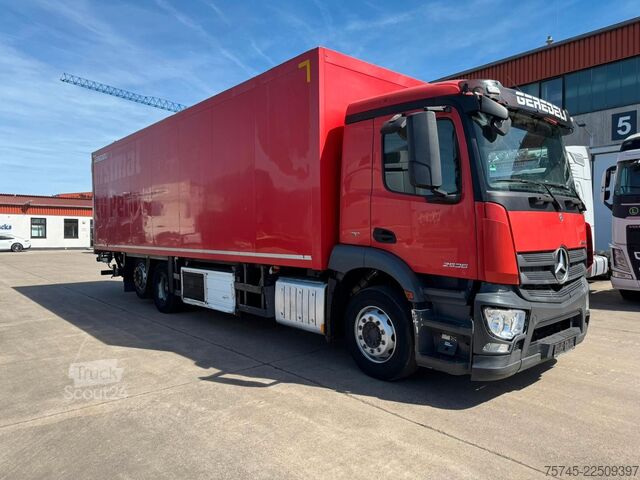 Kølebil MERCEDES-BENZ ANTOS 2536 KÜHLKOFFER / LBW / CARRIER / 9,00M /