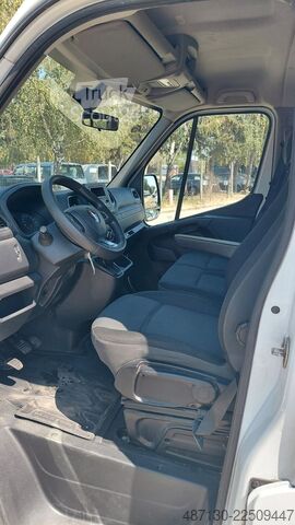 Pick-up dodávka RENAULT MASTER 2.3 DCi 135 Pack Comfort L3