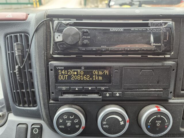 Piattaforma aerea montata su camion Fuso Canter 7C15 