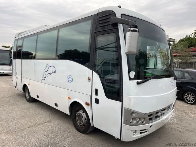 Isuzu Turquoise, 2009, 32 miest na sedenie, Euro 4 Isuzu Turquoise