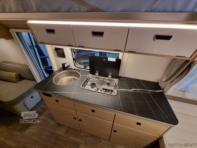 Potovalna prikolica Eriba Touring 630 Urban