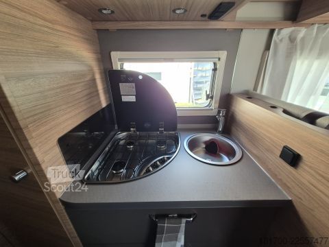 Félintegrált lakóautó Weinsberg CaraSuite 650 MF EDITION [SPICY] TraumMobil 2027 Automatik